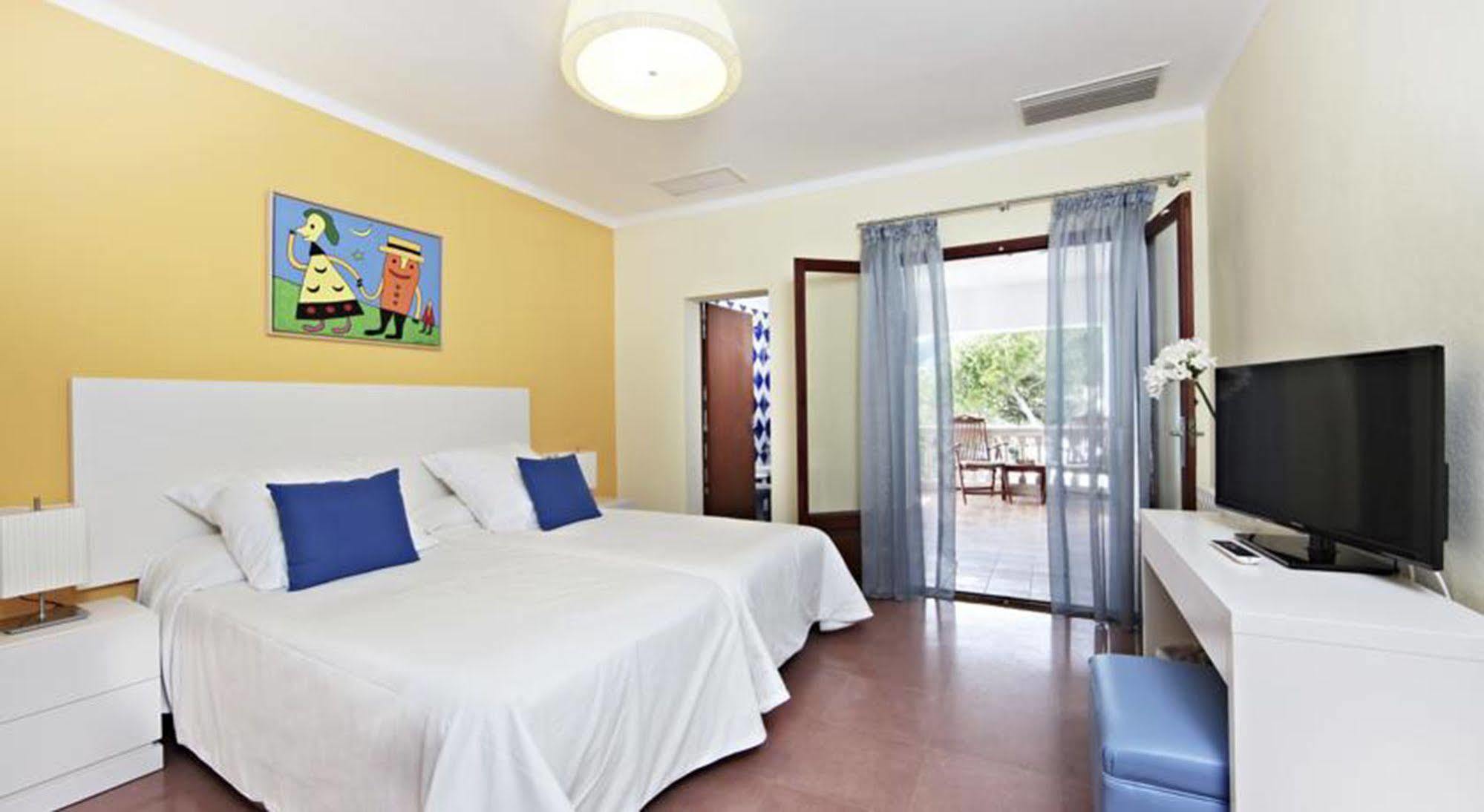 Cap Vermell Beach Hotel Canyamel  Exterior foto